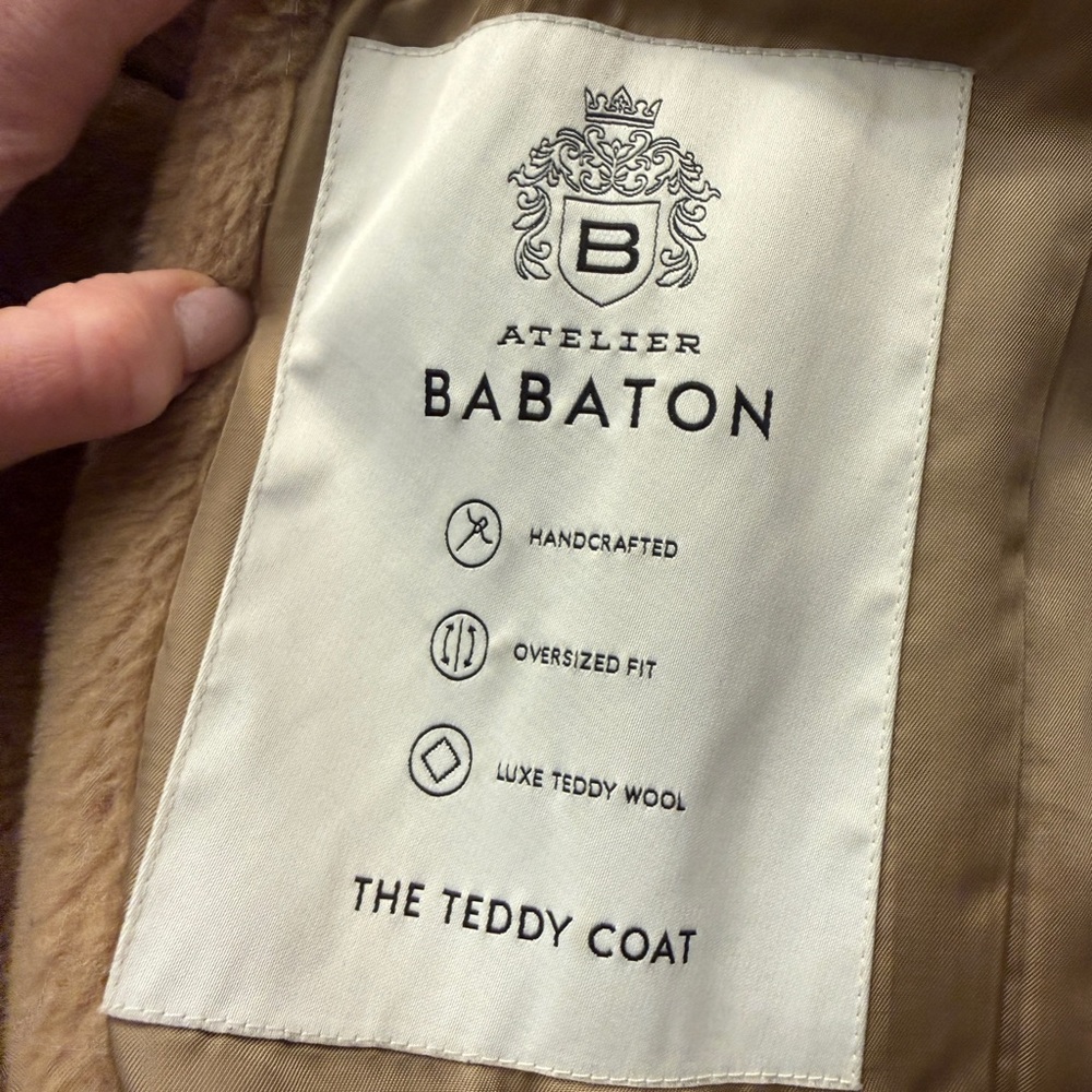 Babaton Teddy coat faux fur size M - Picture 11 of 11